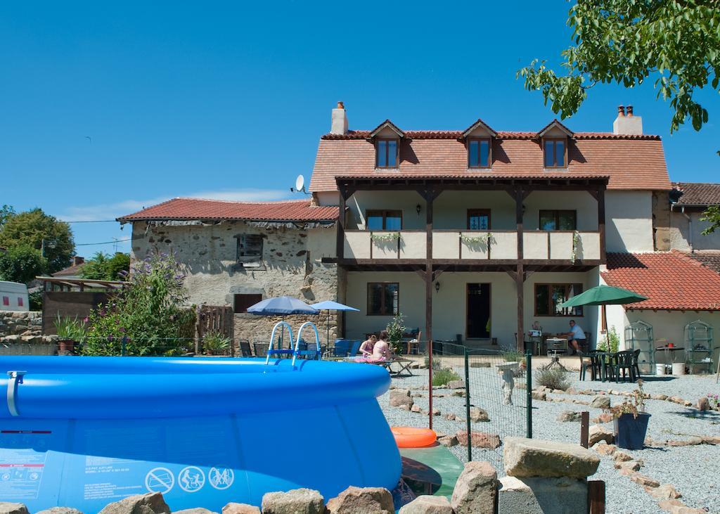 L'Ancien Presbytere Chambres D'Hote Ou Gite Le Dorat Exterior foto